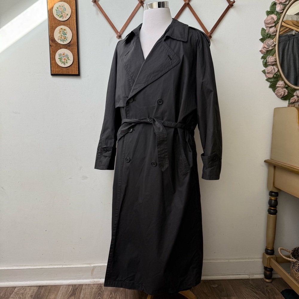 Pierre Cardin Vintage 90s Lined Belted Trench Coat - Picture 9 of 14